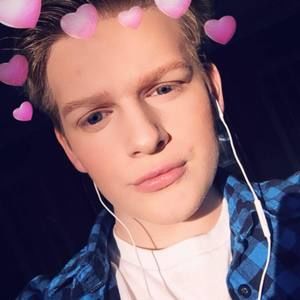 Meet your Posher, Silas